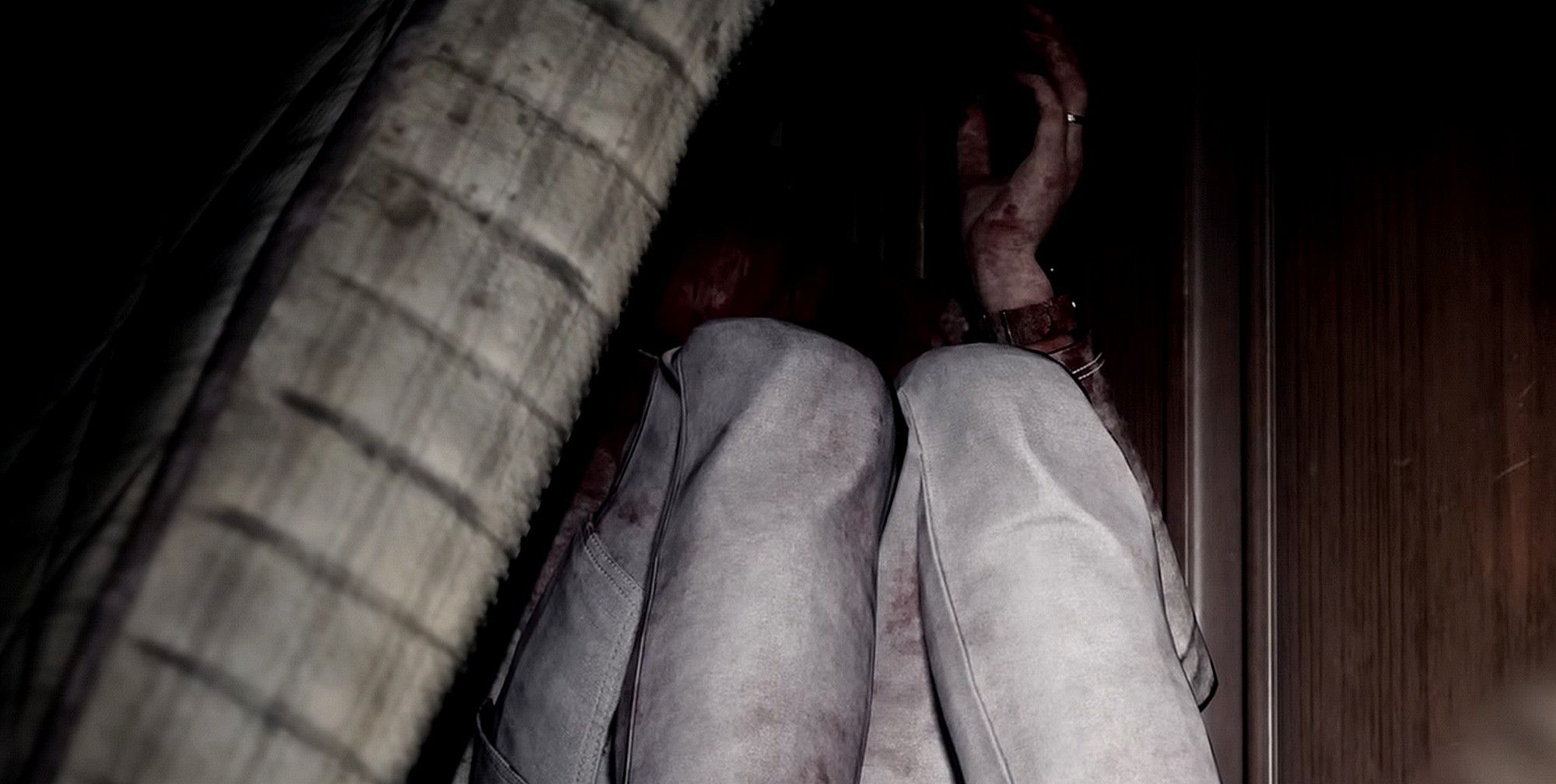 the devil in me animatronic mrs. morello behind the mattress cropped