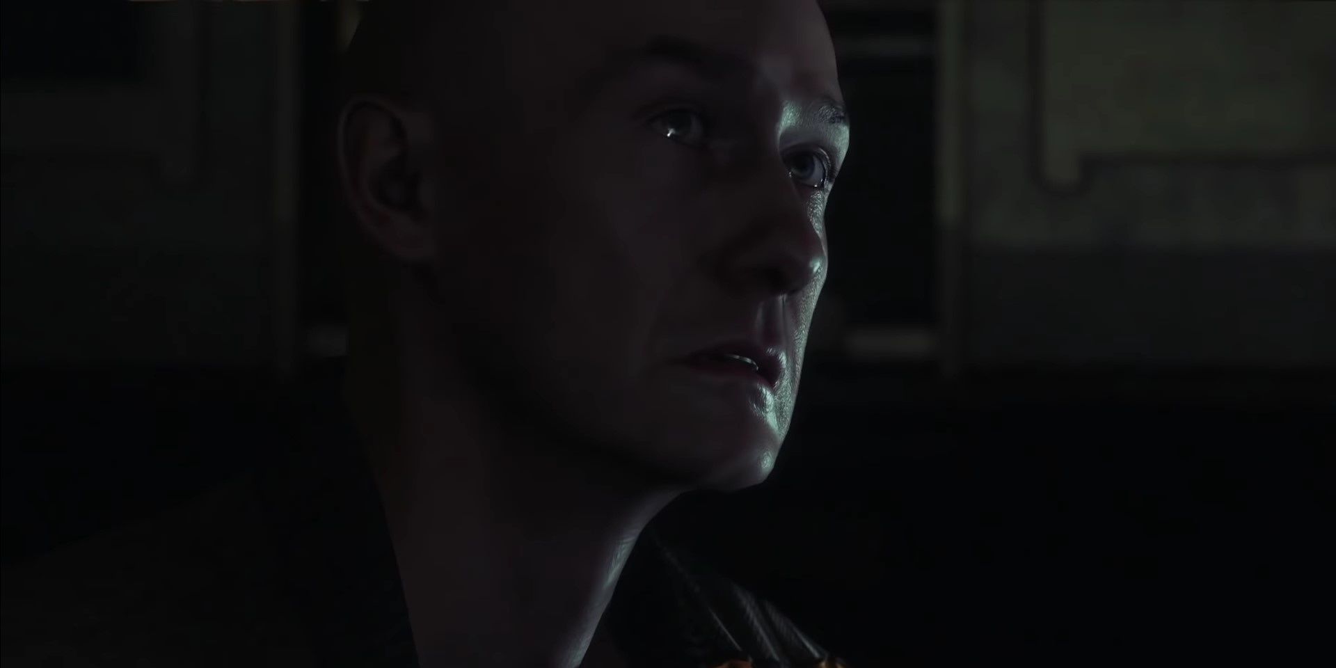 Axel standing near a vent and acting cautious, trying not to make a sound, after hearing the Xenomorph nearby.