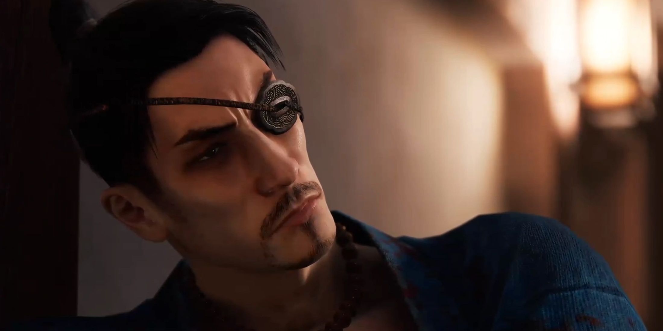 Okita Soji leans his head against a wall while looking to the right in Like A Dragon: Ishin