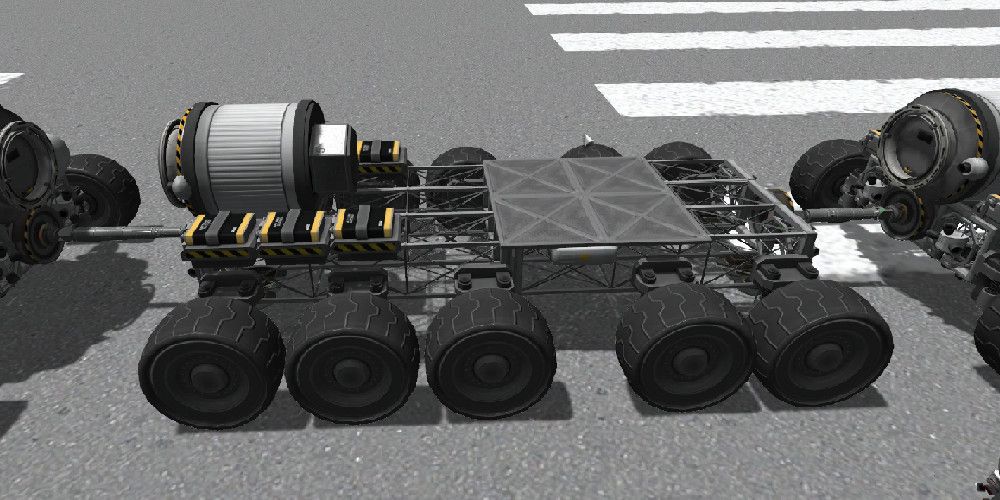 Kerbal Space Program Kerbal Attachment System mod attaching 3 different vessels together