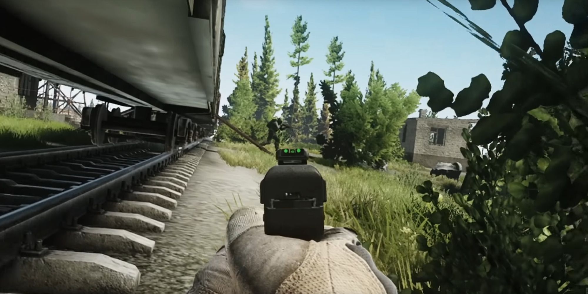 Engaging an enemy with a pistol on the Customs map in Escape from Tarkov