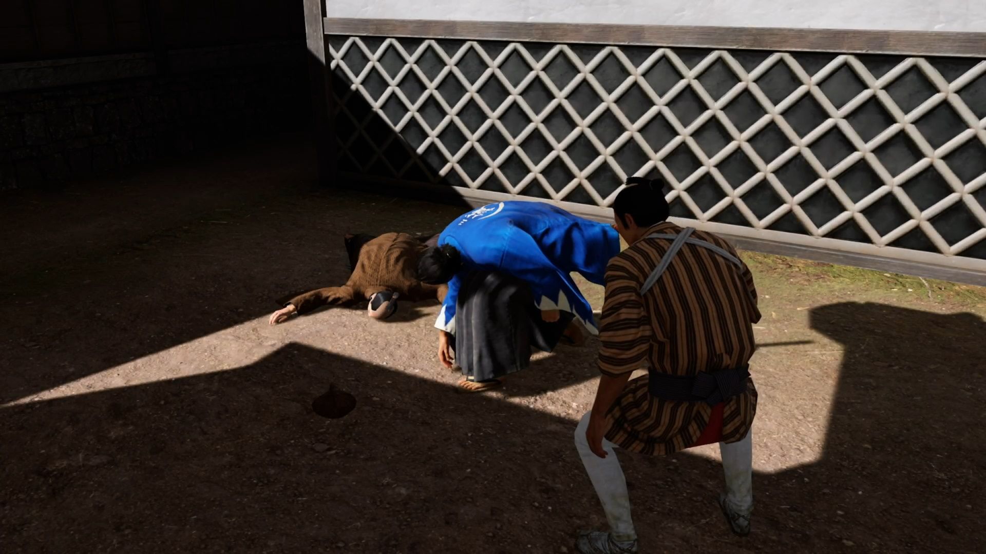 Like A Dragon Ishin, Ryoma causing a collision due to poor sandle restringing etiquette