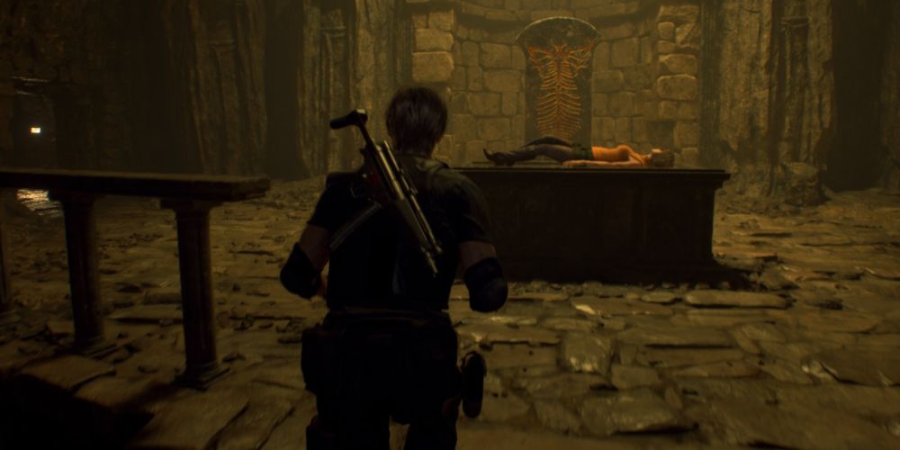 leon kennedy runs toward ashley graham on the altar in the los illuminados cult sanctuary