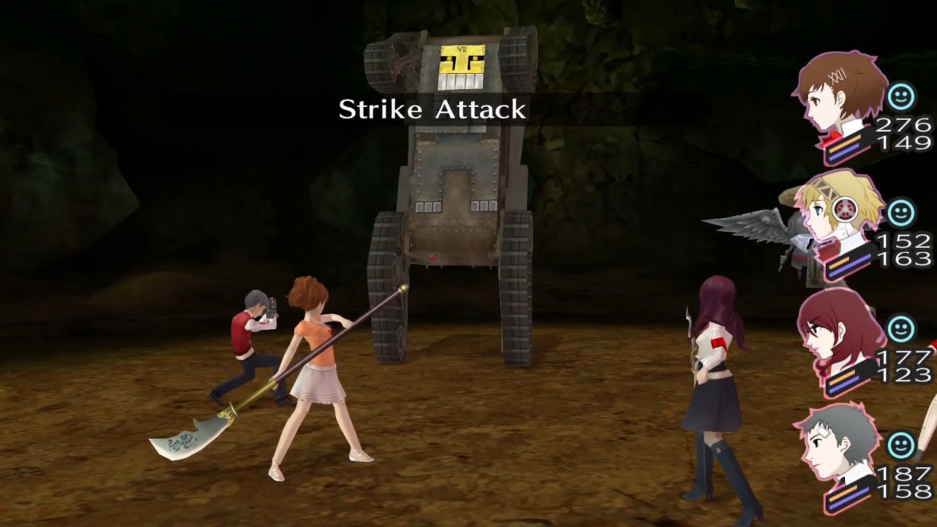 the chariot full moon shadow about to hit the female protagonist using strike damage in persona 3 portable