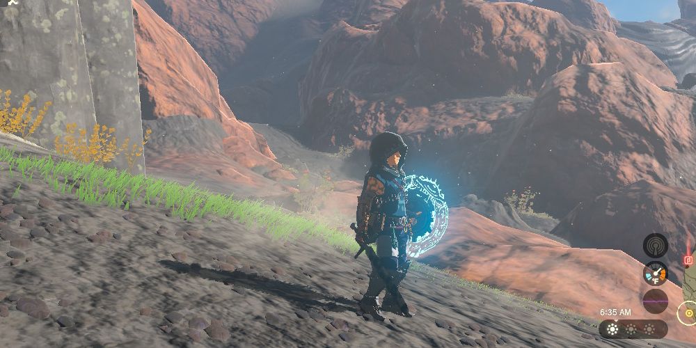 Tears of the Kingdom Link holding a Knight's Broadsword