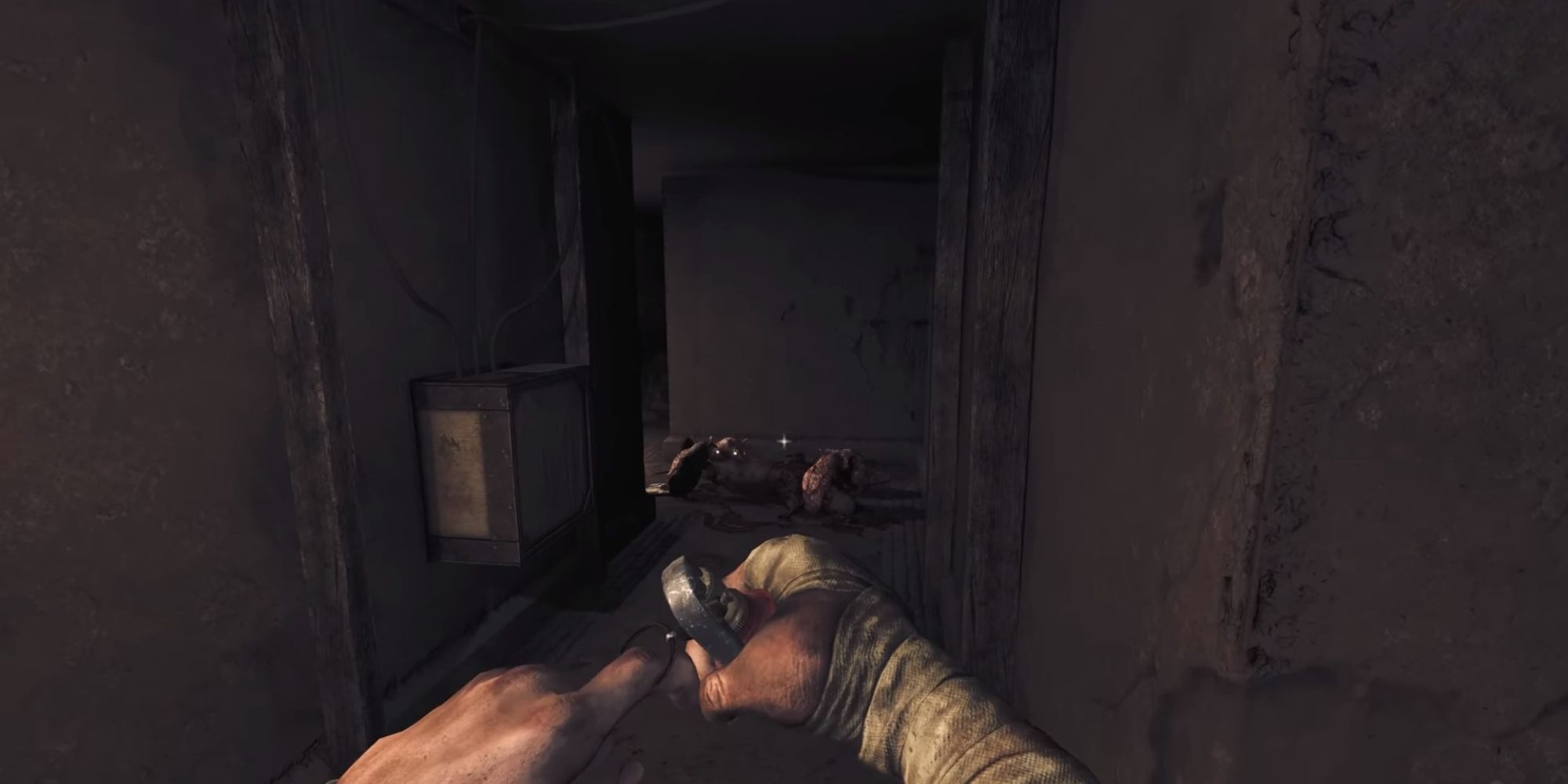 Henri using Gas Grenade against mutated rats in Amnesia: The Bunker