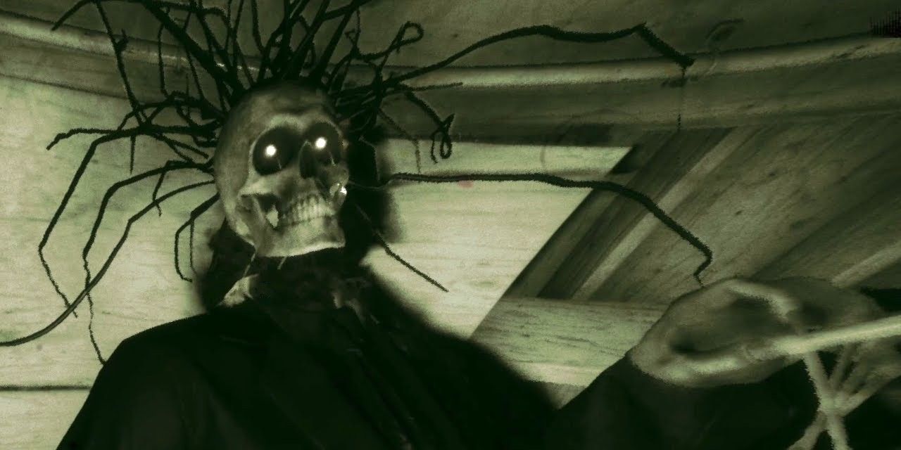 A close up of Skinner Man in the Outlast Trials