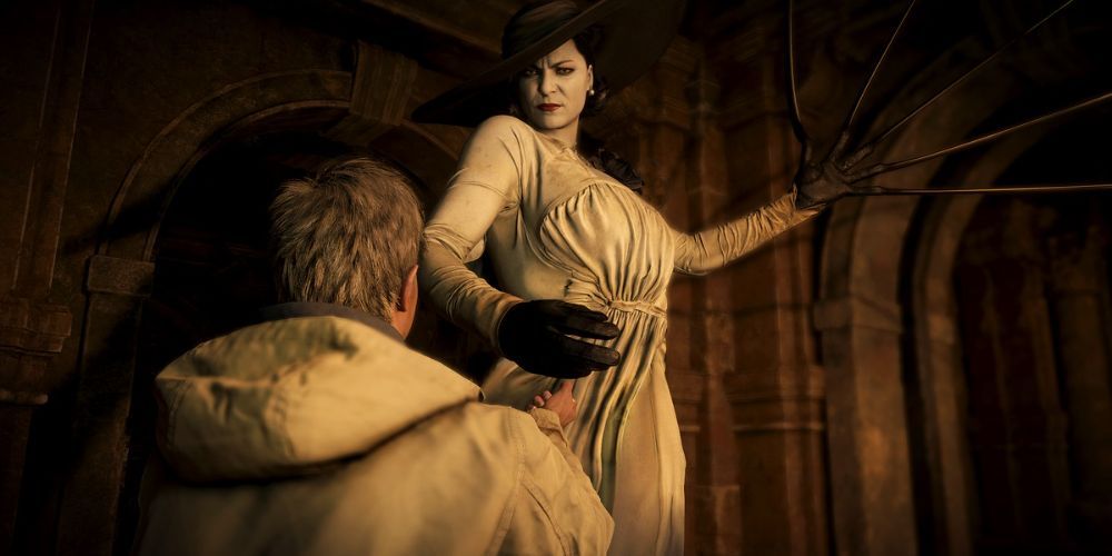 Ethan Winters fighting Lady Dimitrescu in the castle hallway
