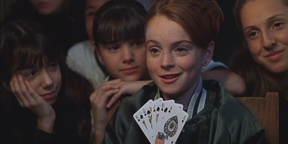 Parent Trap Lindsay Lohan playing poker royal flush