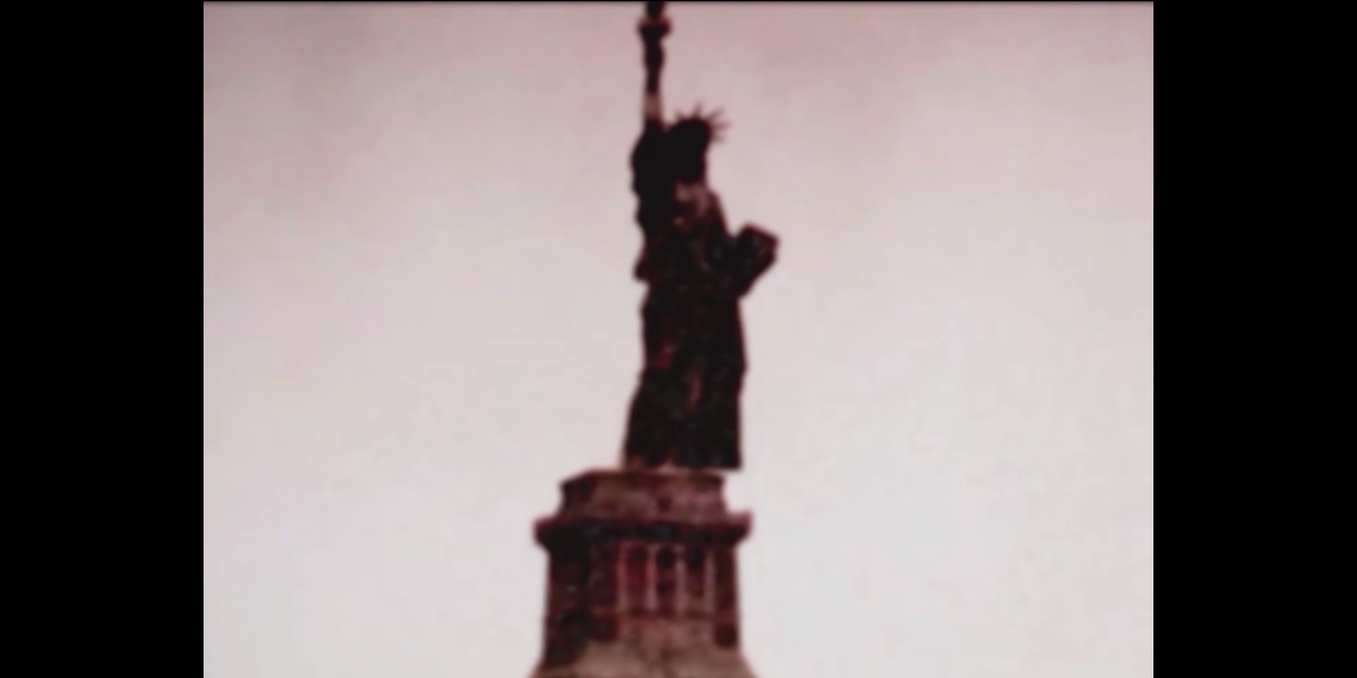 The Statue of Liberty from Alex Cansas' Monument Mythos 