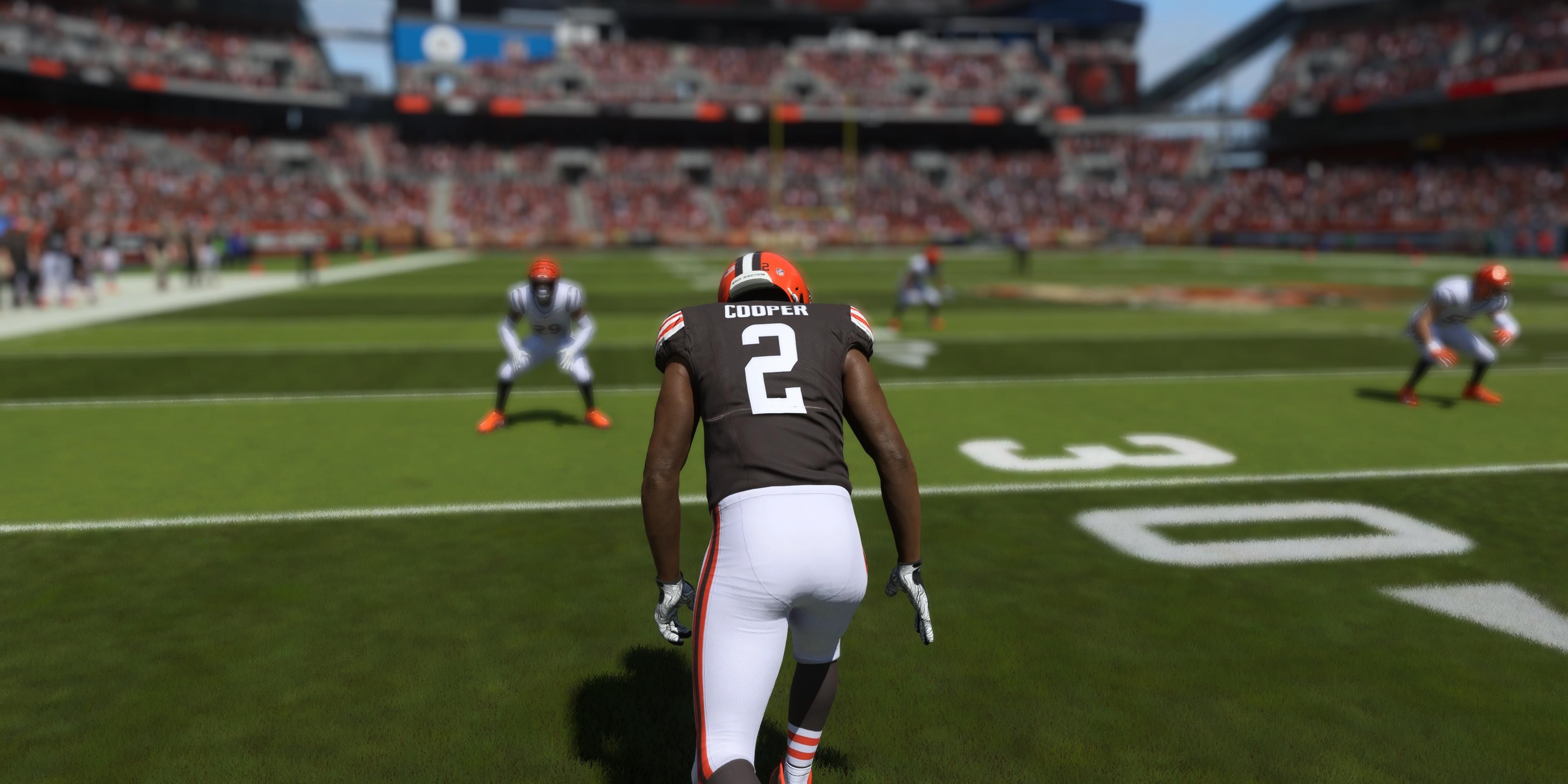 Amari Cooper lining up on the outside