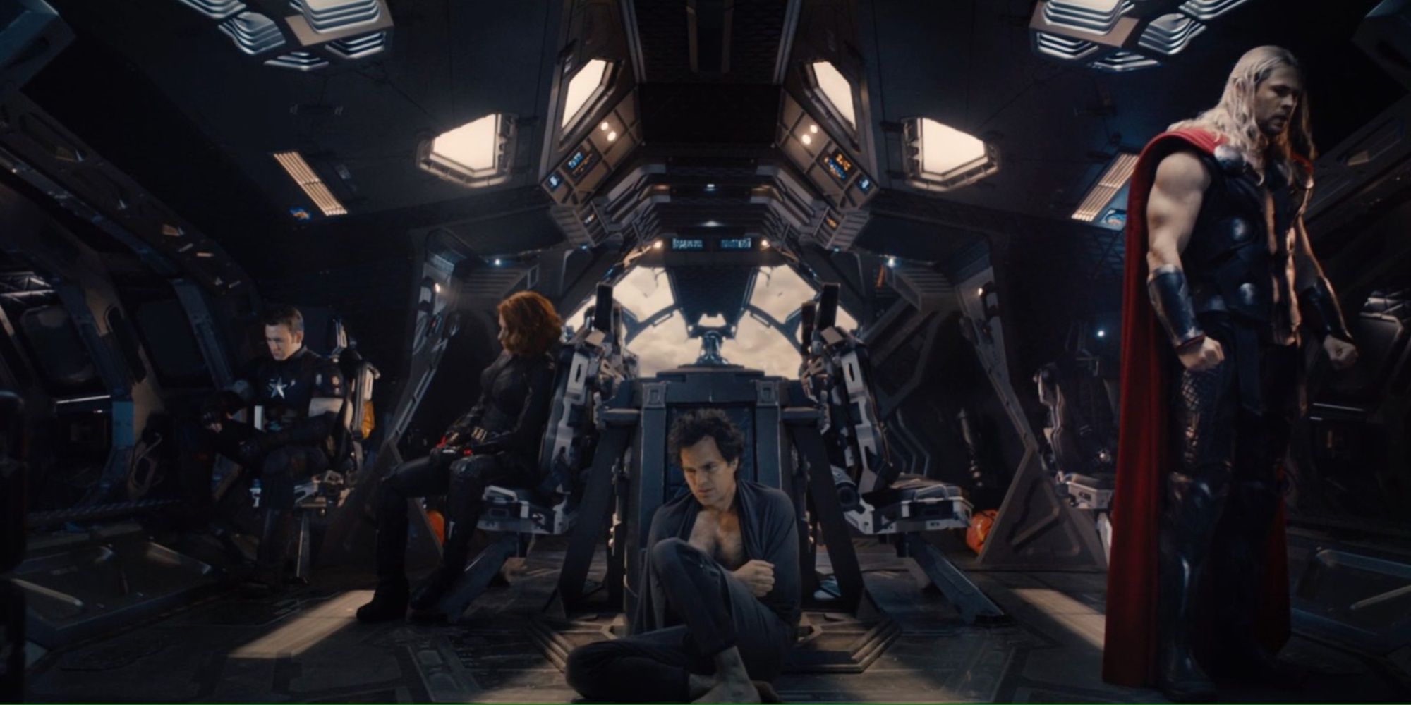 Steve Rogers (Chris Evans), Natasha Romanoff (Scarlett Johansson), Bruce Banner (Mark Ruffalo), and Thor (Chris Hemsworth), in Avengers: Age Of Ultron