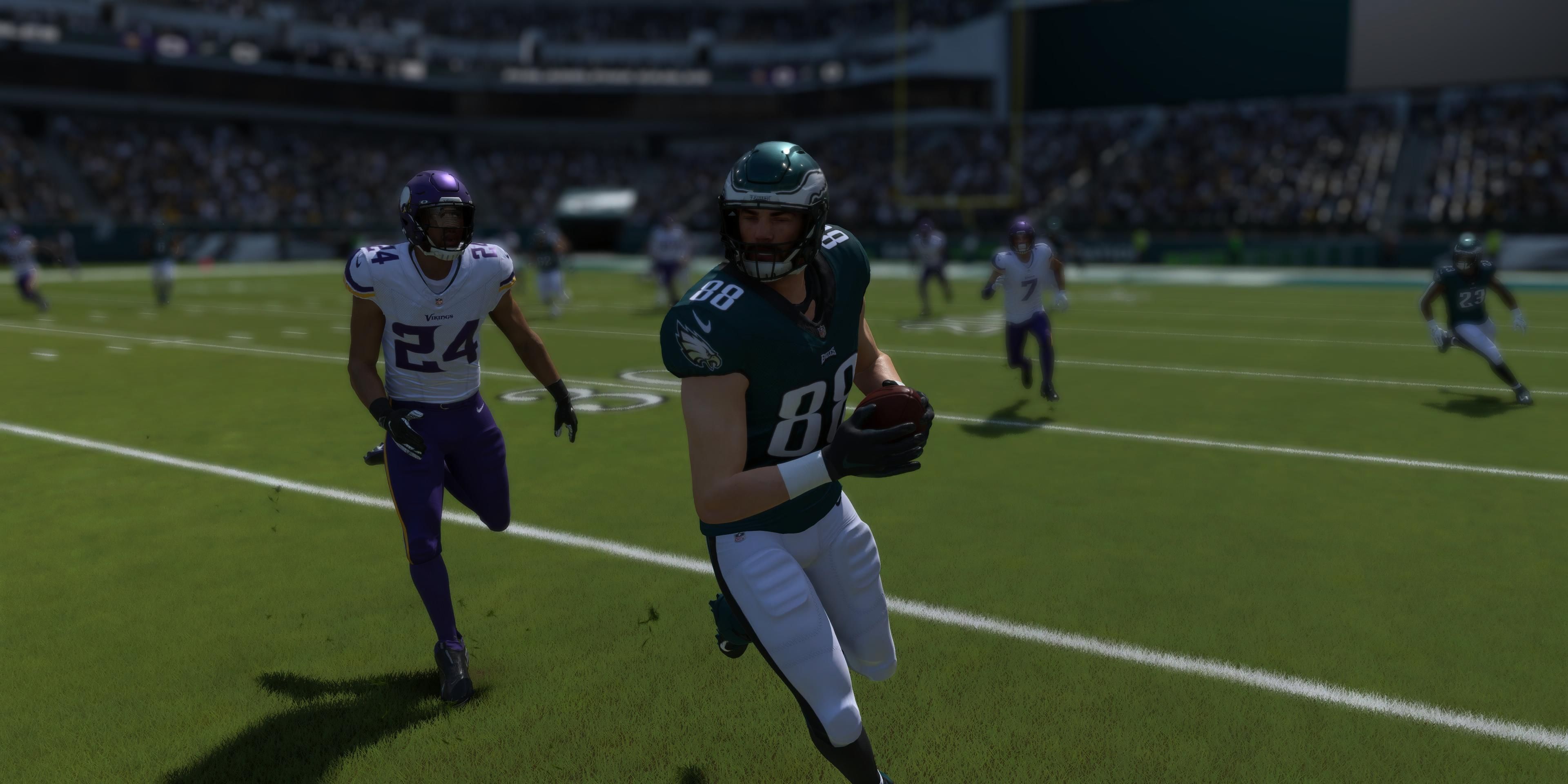 Dallas Goedert running down field