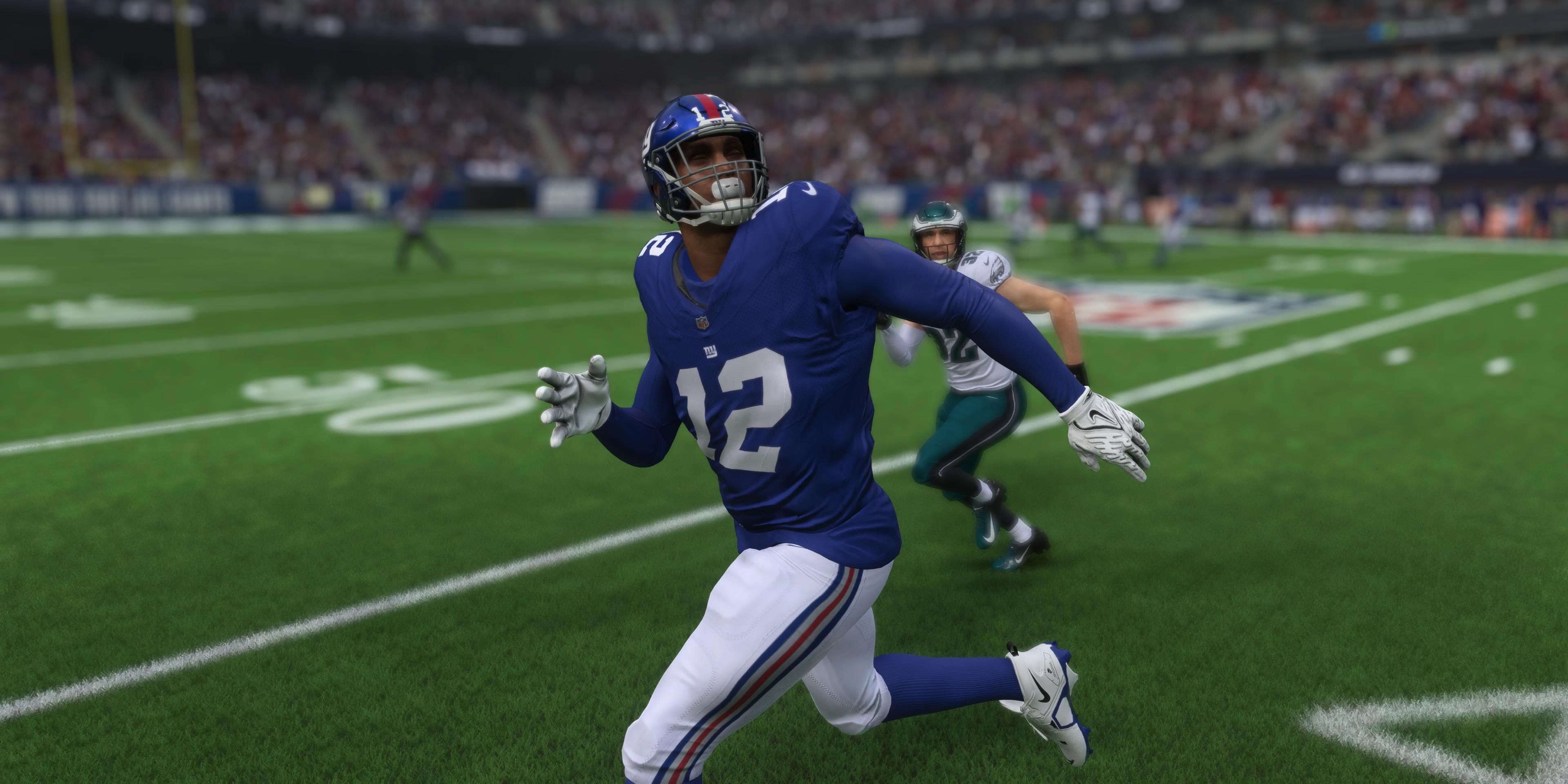 Darren Waller running down field