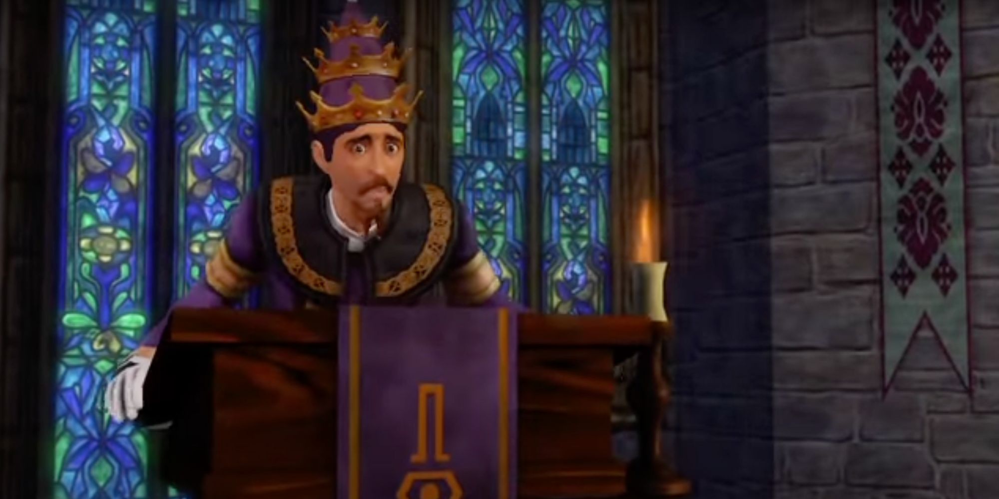 The King at the podium in The Sims Medieval.