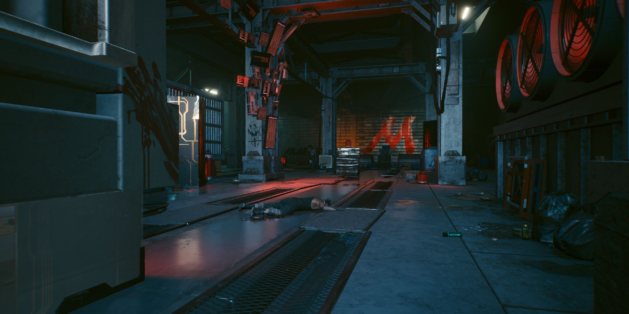 V confronting a Cyberpsycho in a Maelstrom base in Cyberpunk 2077.