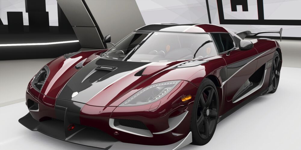 Koenigsegg Agera RS racing in Forza Motorsport