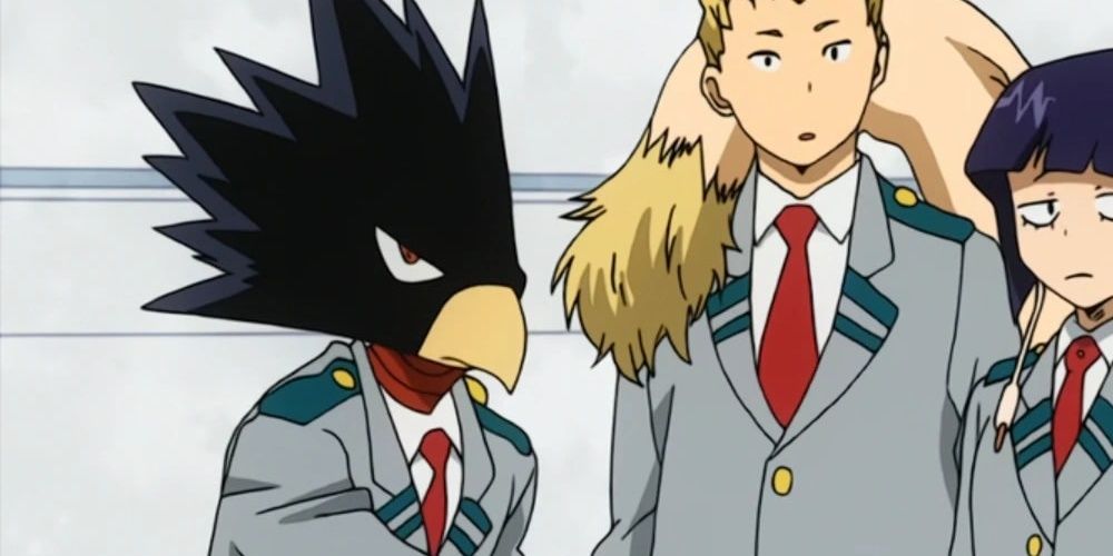 My Hero Academia Fumikage Tokoyami with his classmates