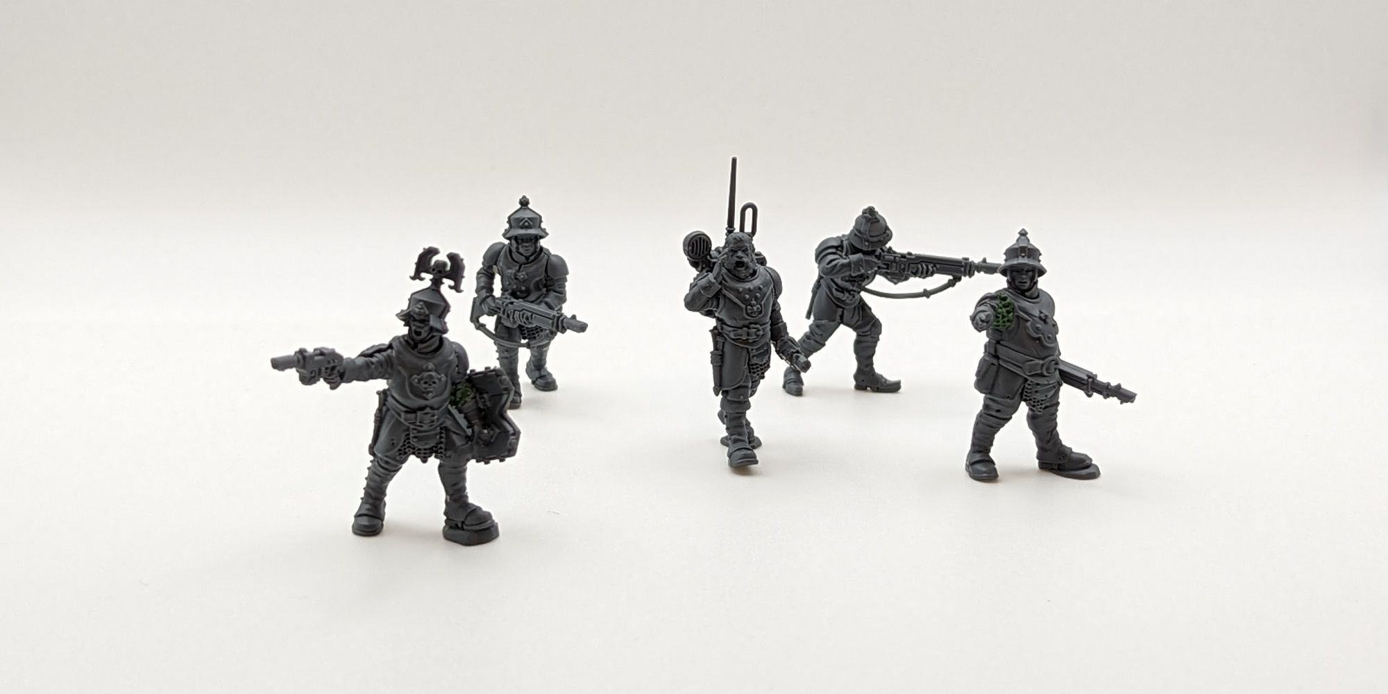 Warhammer Age of Sigmar Cities of Sigmar soldiers carrying Cadian weapons-1