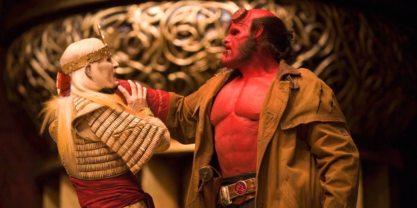 Hellboy Attacking Prince Nuada