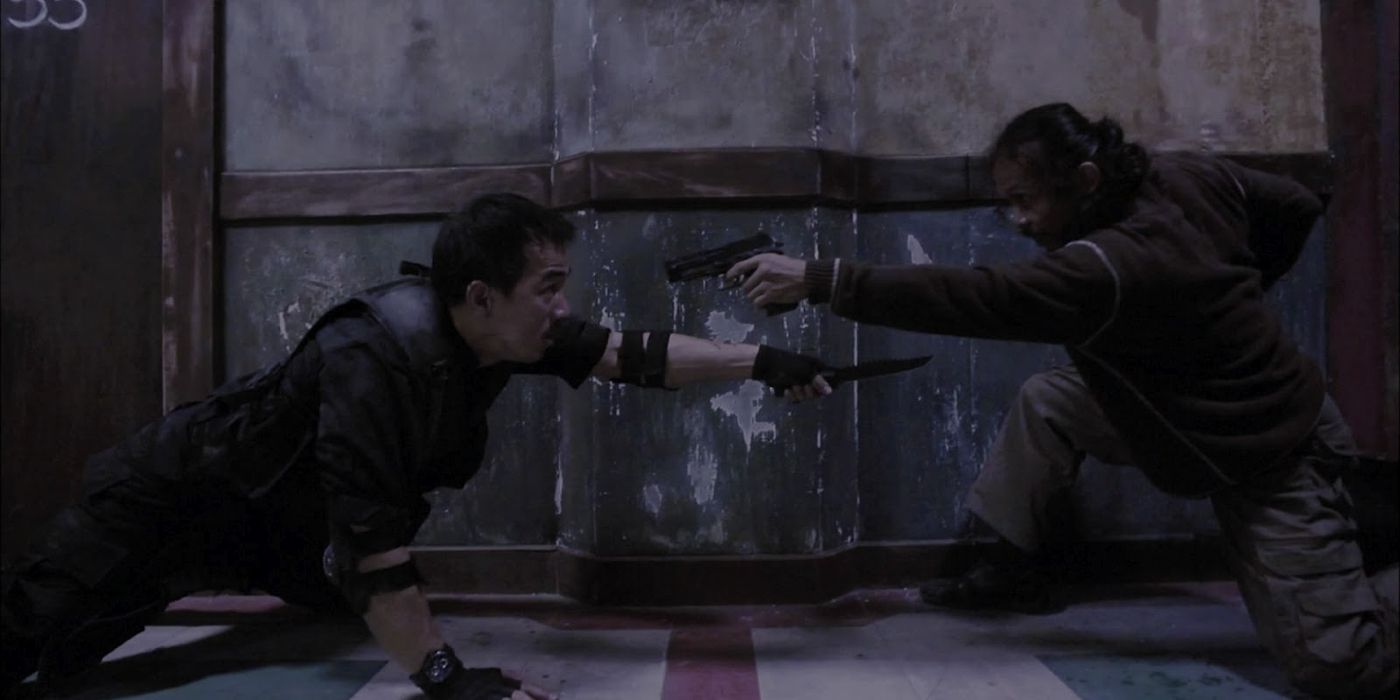 Jaka and Mad Dog Fighting in Hallway
