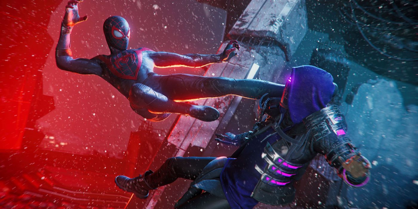 Spider-Man Fighting Against The Tinkerer