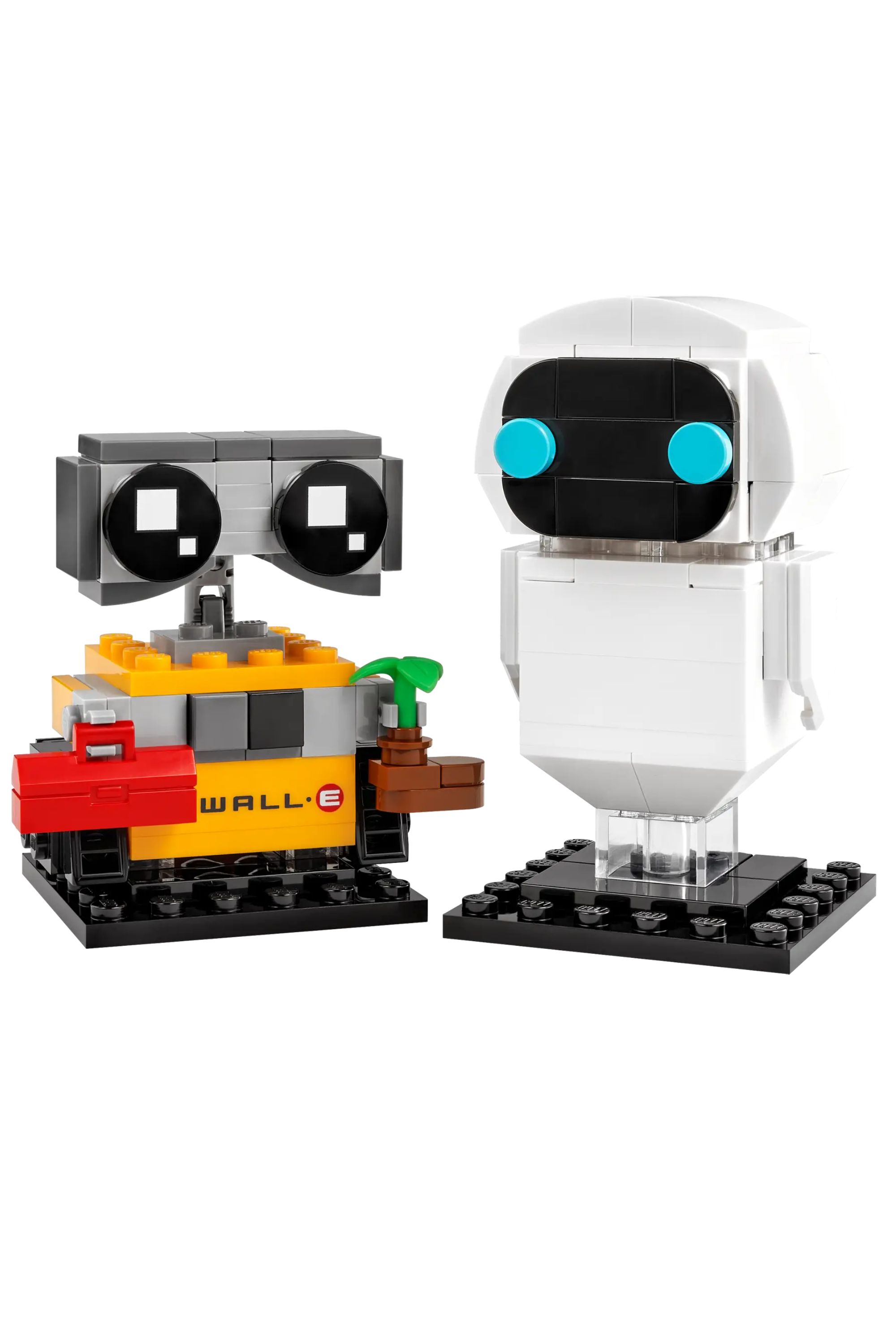 Product Image Of Eve And Wall-E Brickheadz Lego Set