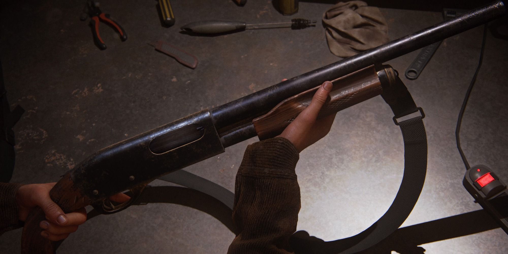 Inspecting a pump shotgun last of us part 2