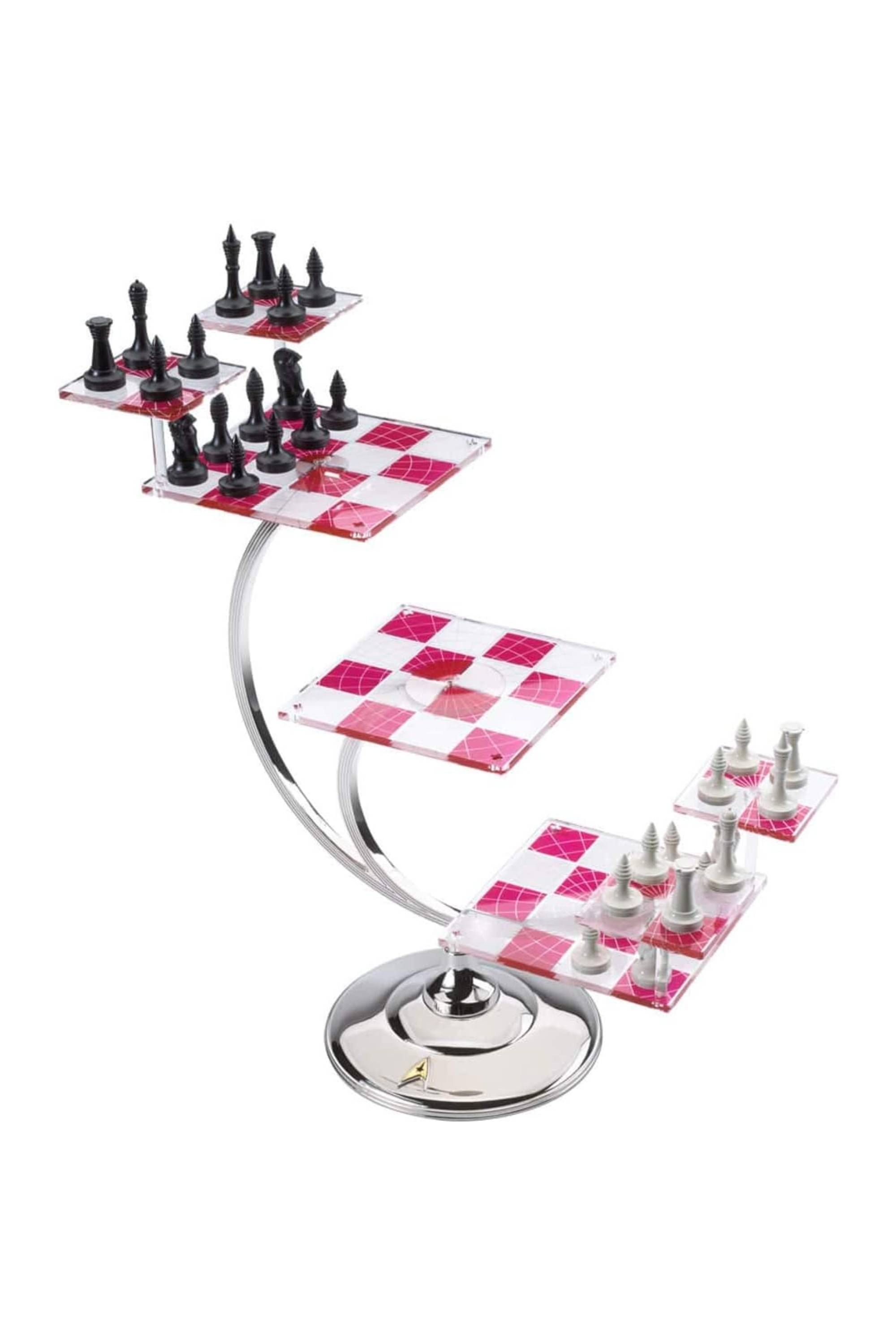 Star Trek Tridimensional Chess Set