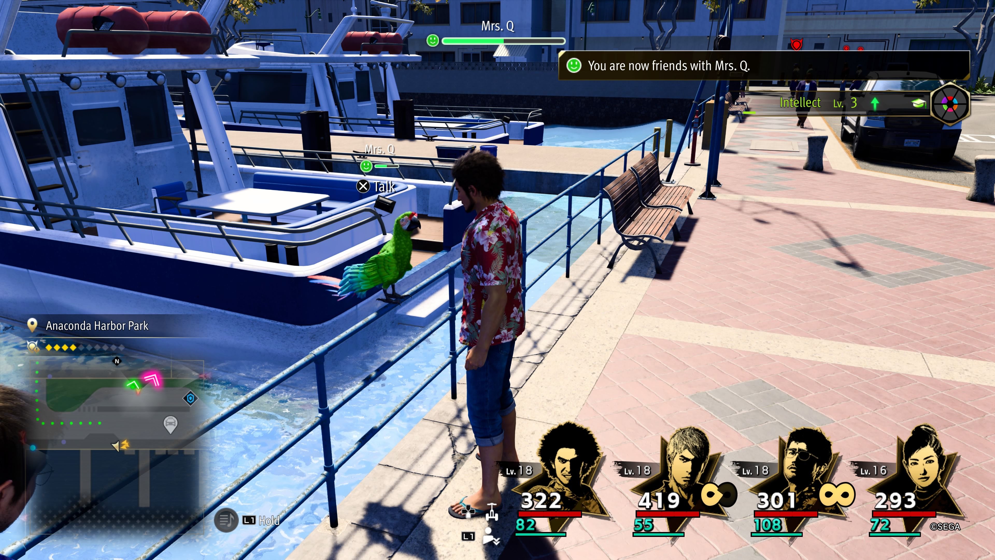 Kasuga making friends with a bright green parrot named Mrs. Q in Anaconda Harbor Park in Like A Dragon: Infinite Wealth.