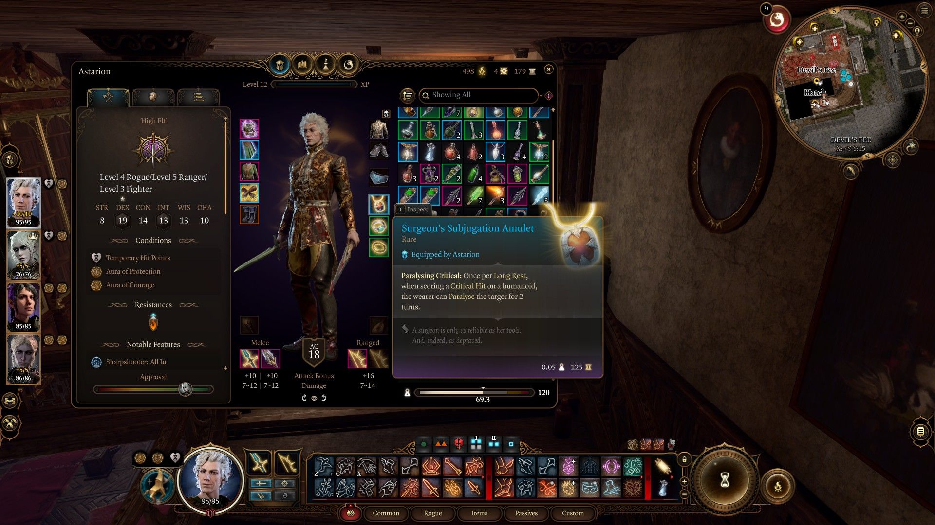 Gloomstalker Ranger Astarion looks at Surgeon's Amulet equipment in Baldur's Gate 3