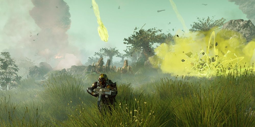 Fleeing from a pack of insectoid enemies in Helldivers 2