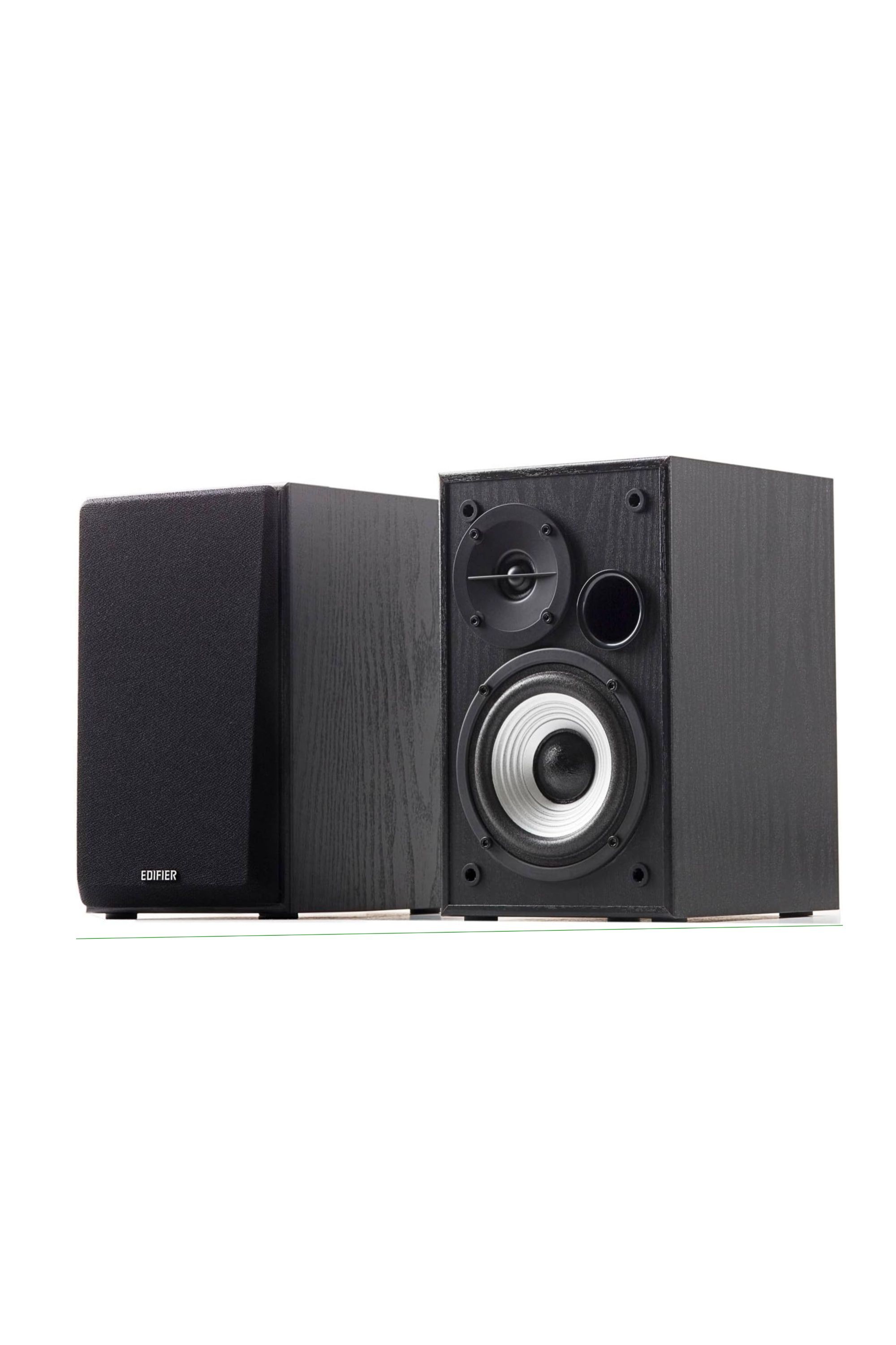 A black E980T speaker against a white background.