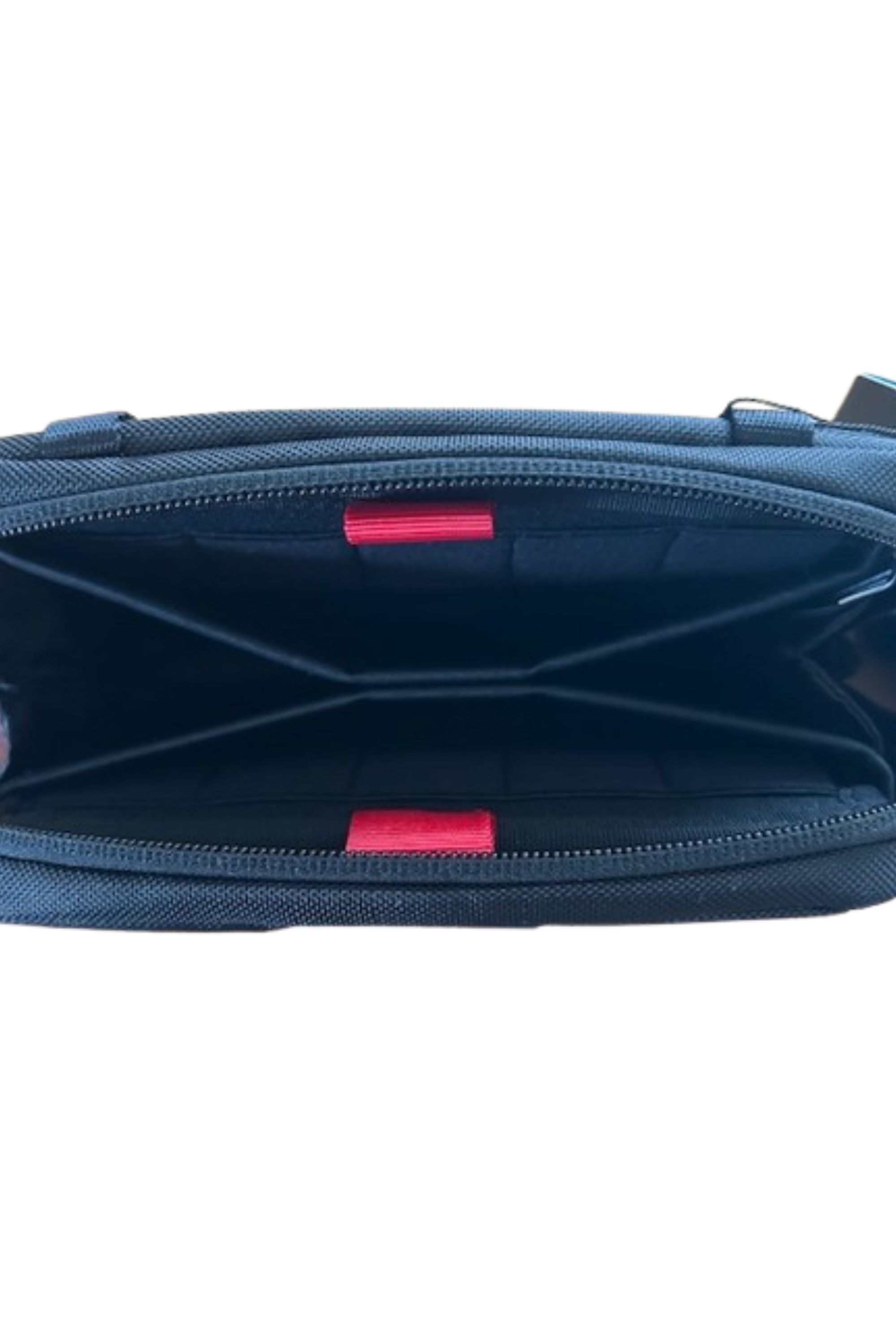 inside of tomtoc game card bag