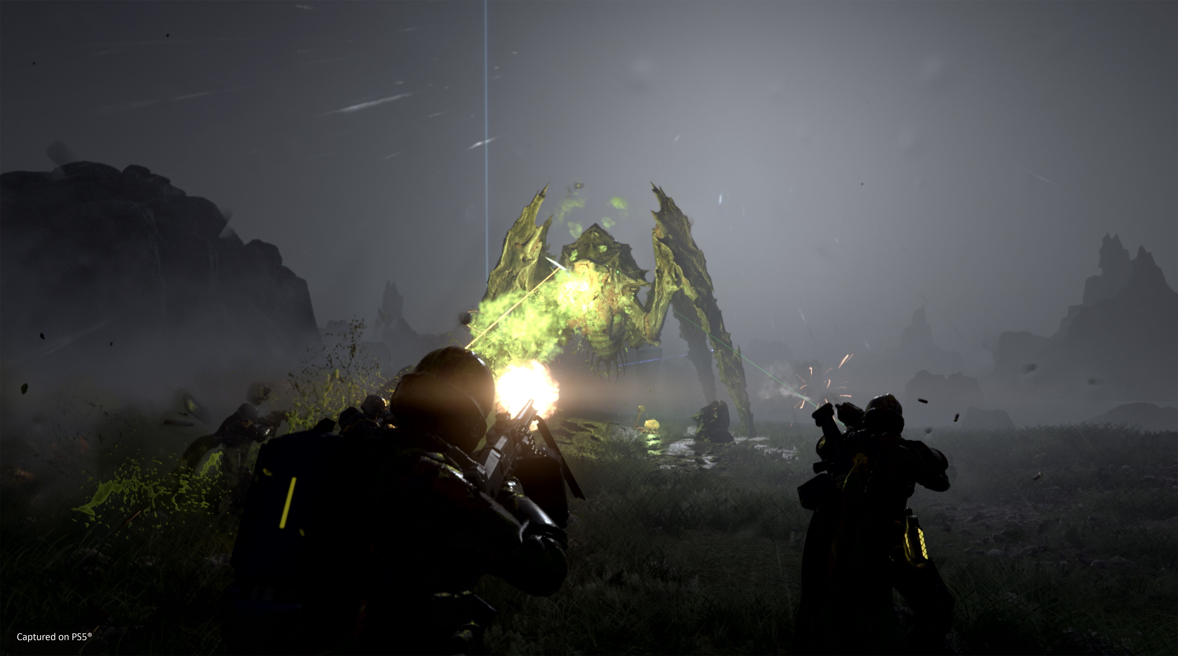 Helldivers 2 - fighting a big bug in the dark