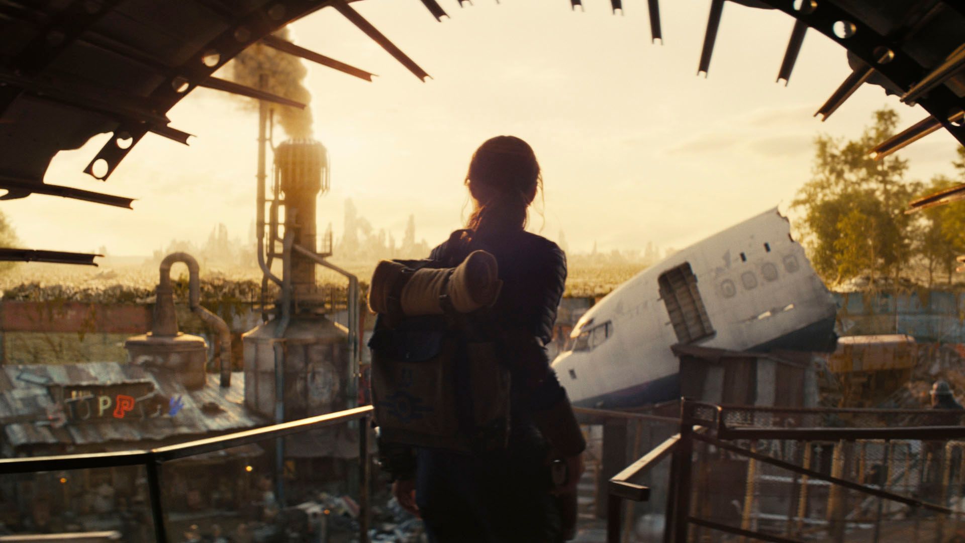 Fallout TV Show - protagonist staring out at a town 