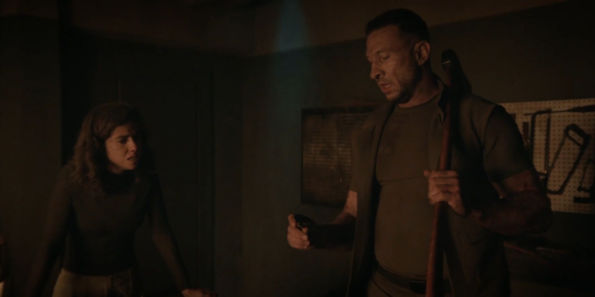 Halo: The TV Show - Master Chief Without His Helmet Or Armour Holding A Sledgehammer