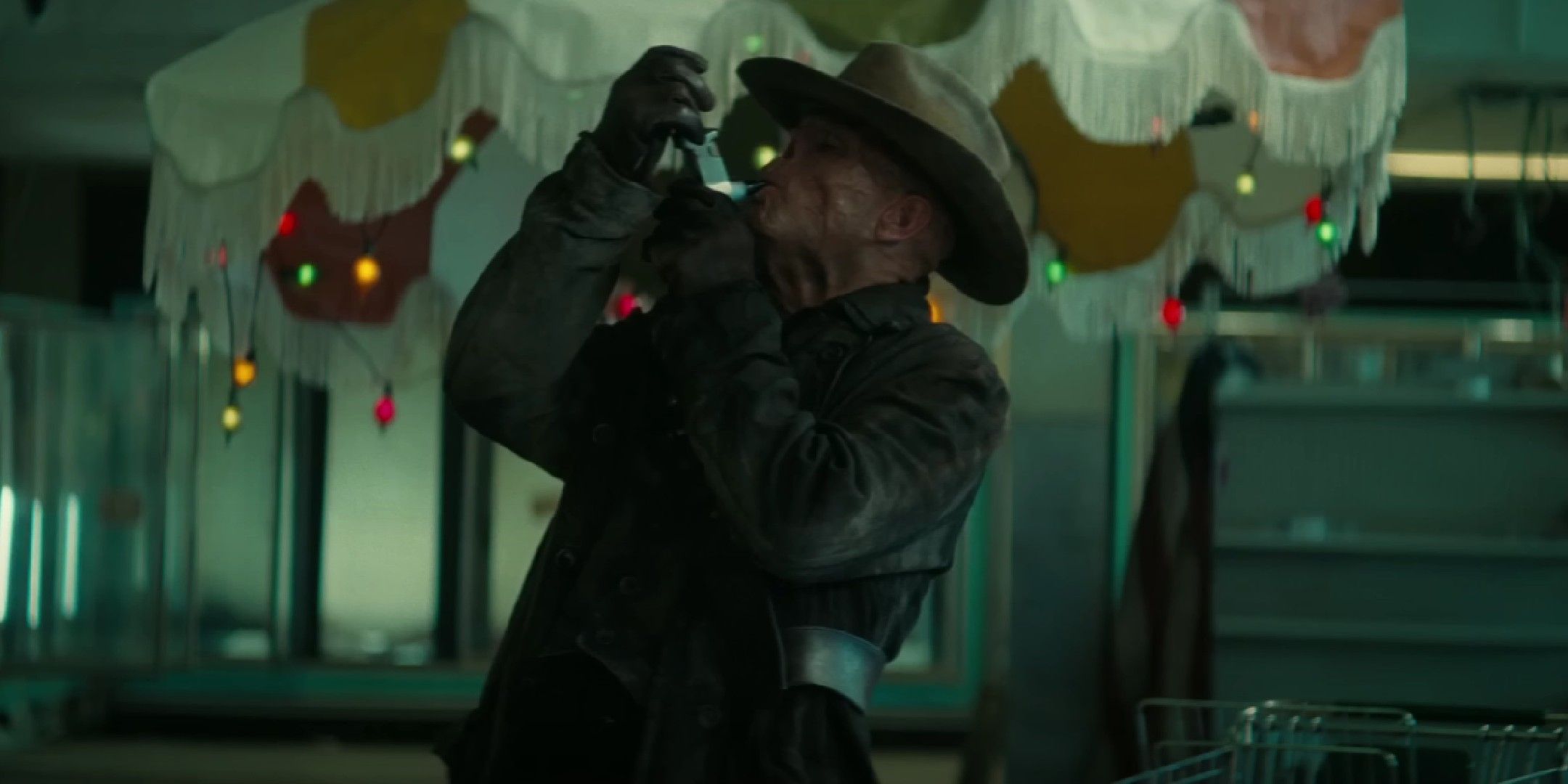 Fallout show image showing cooper howard inhaling the drug