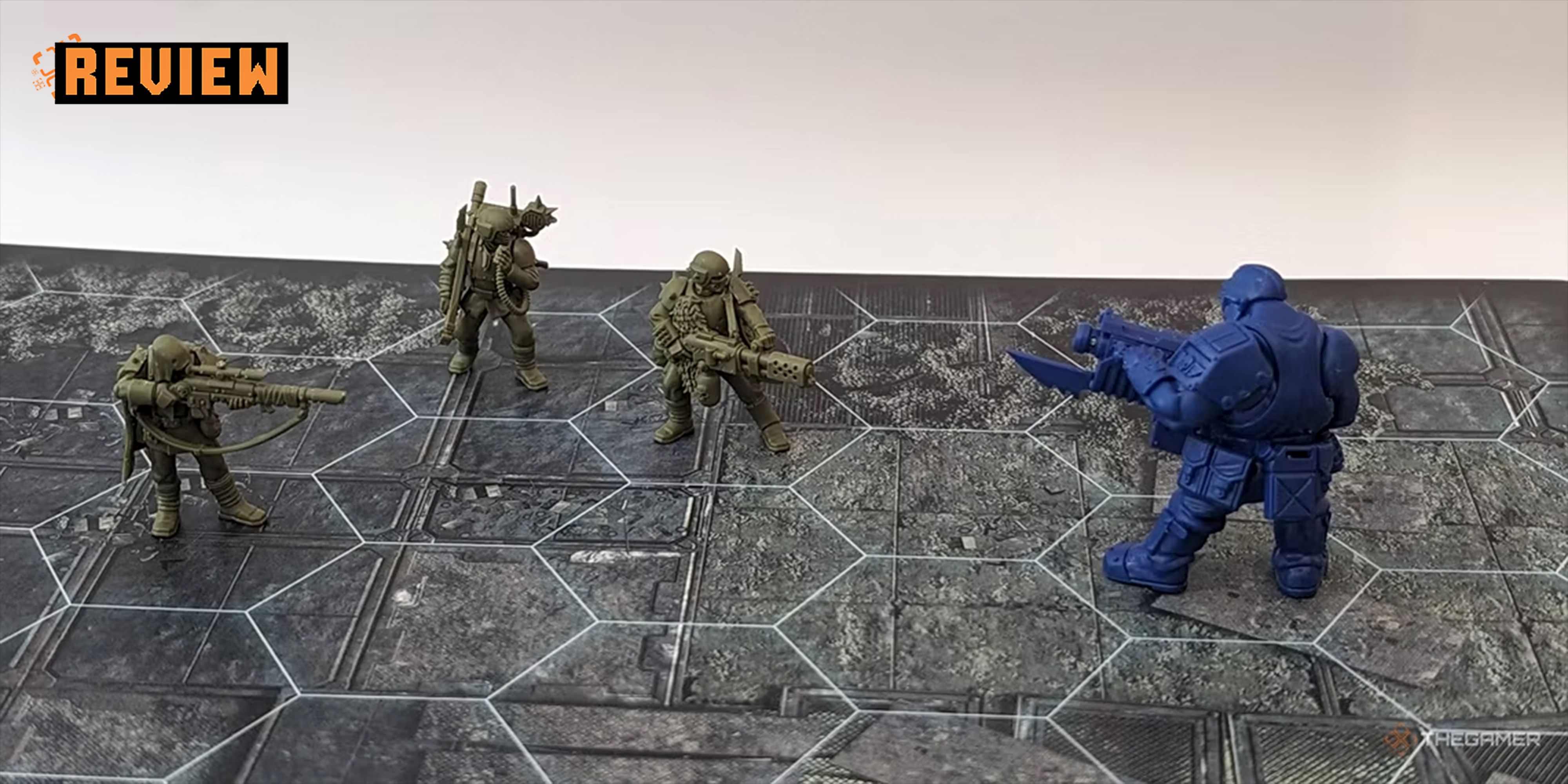 warhammer-40k-darktide-the-miniatures-game-traitor-guardsmen-fighting-an-ogryn