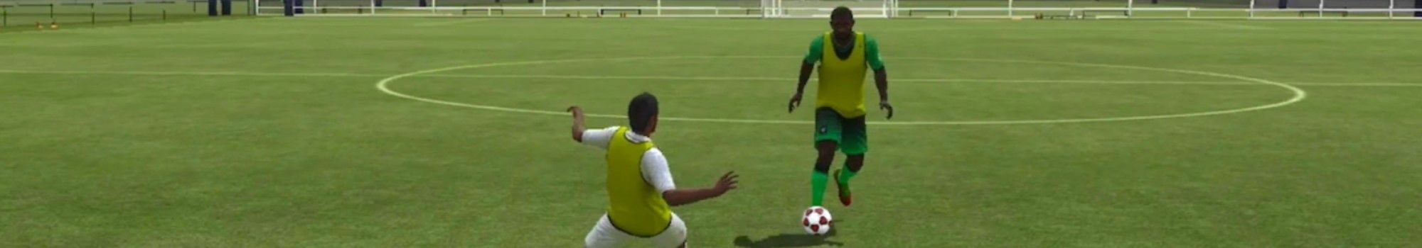 two players in FC Mobile from the loading screen