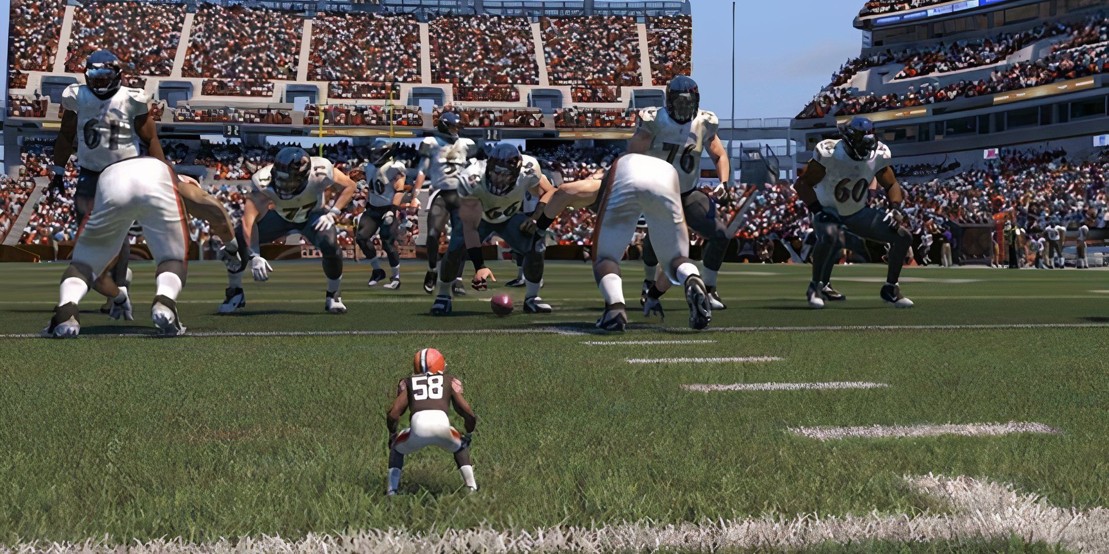 Tiny Titan glitch in the NFL game