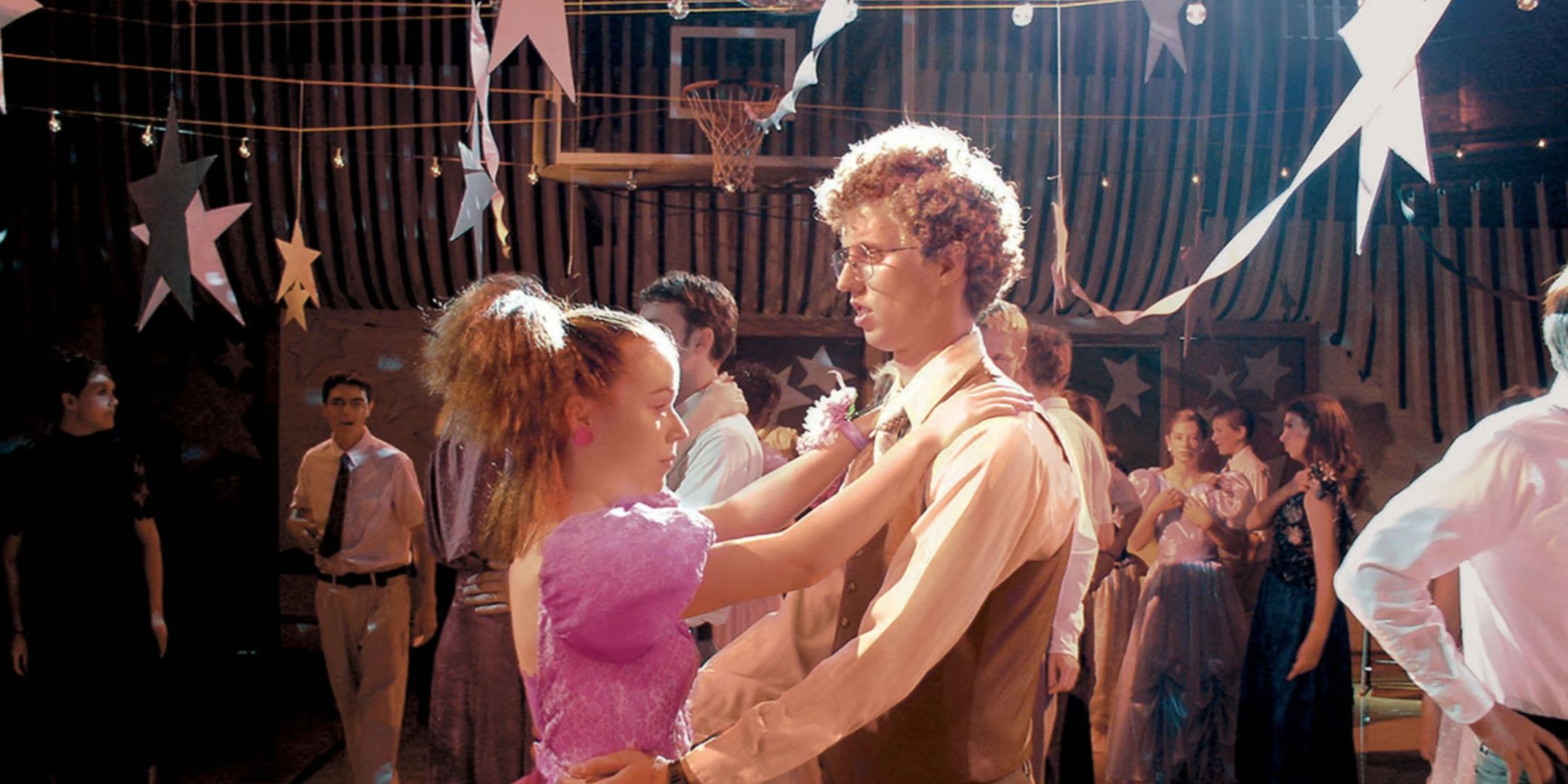 Napoleon Dynamite and Deb dance.