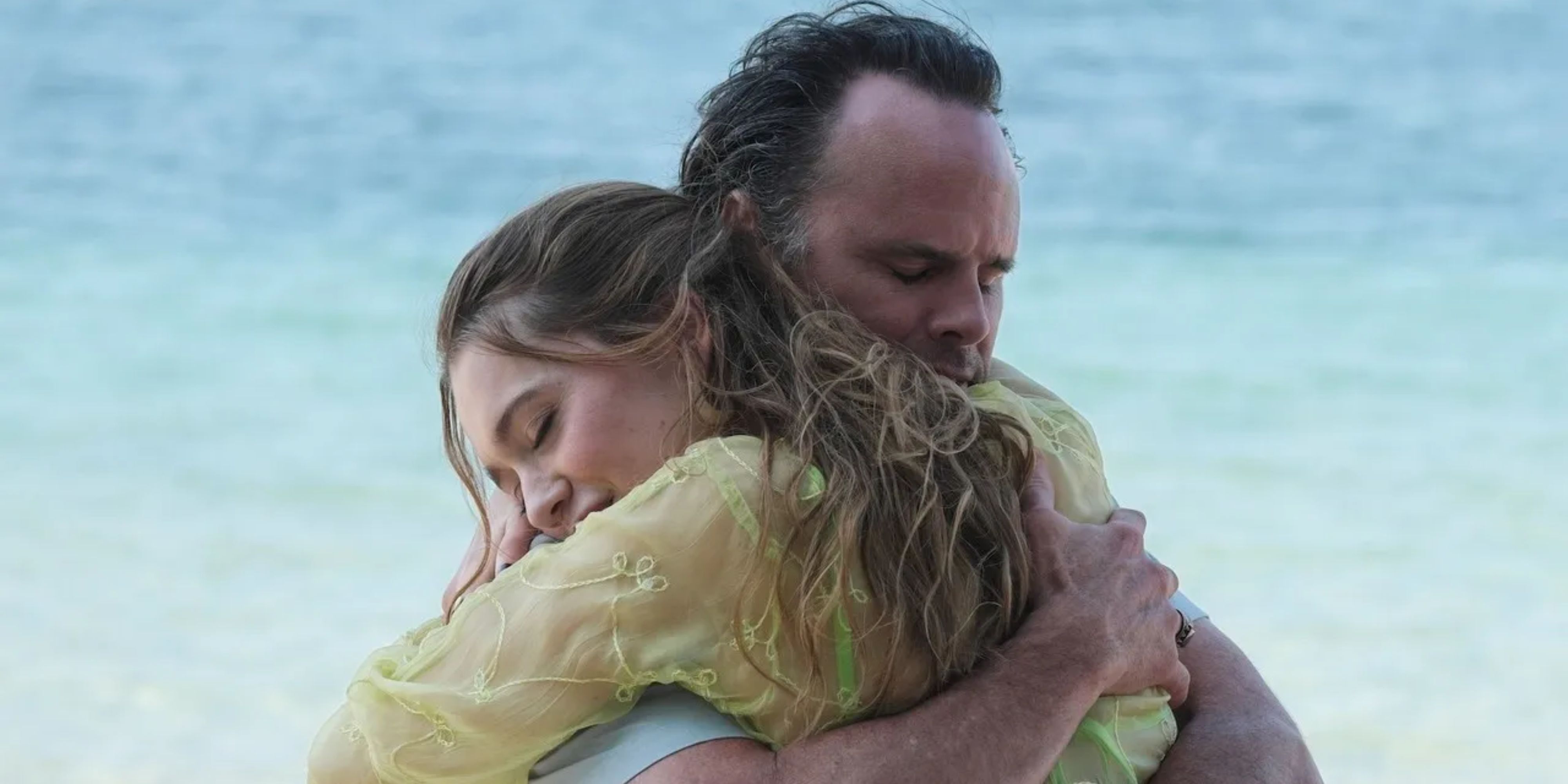 Rick and Chelsea hugging in The White Lotus