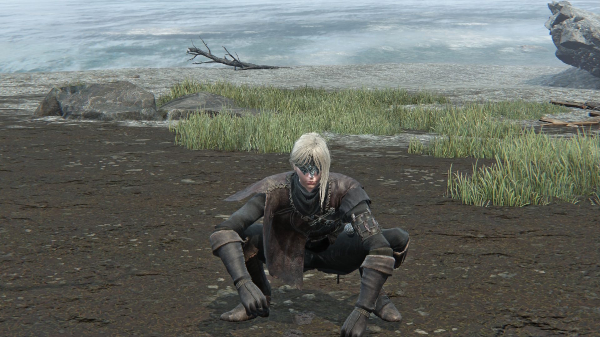 The Duchess performing the Patches' Crouch Gesture in Elden Ring Nightreign.