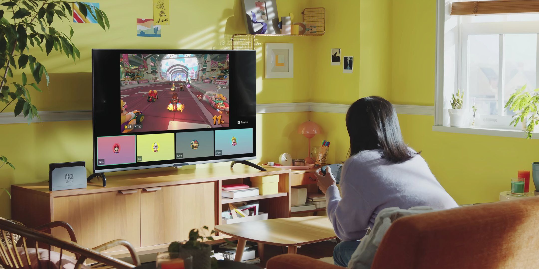A person using the Nintendo Switch 2 GameChat function.