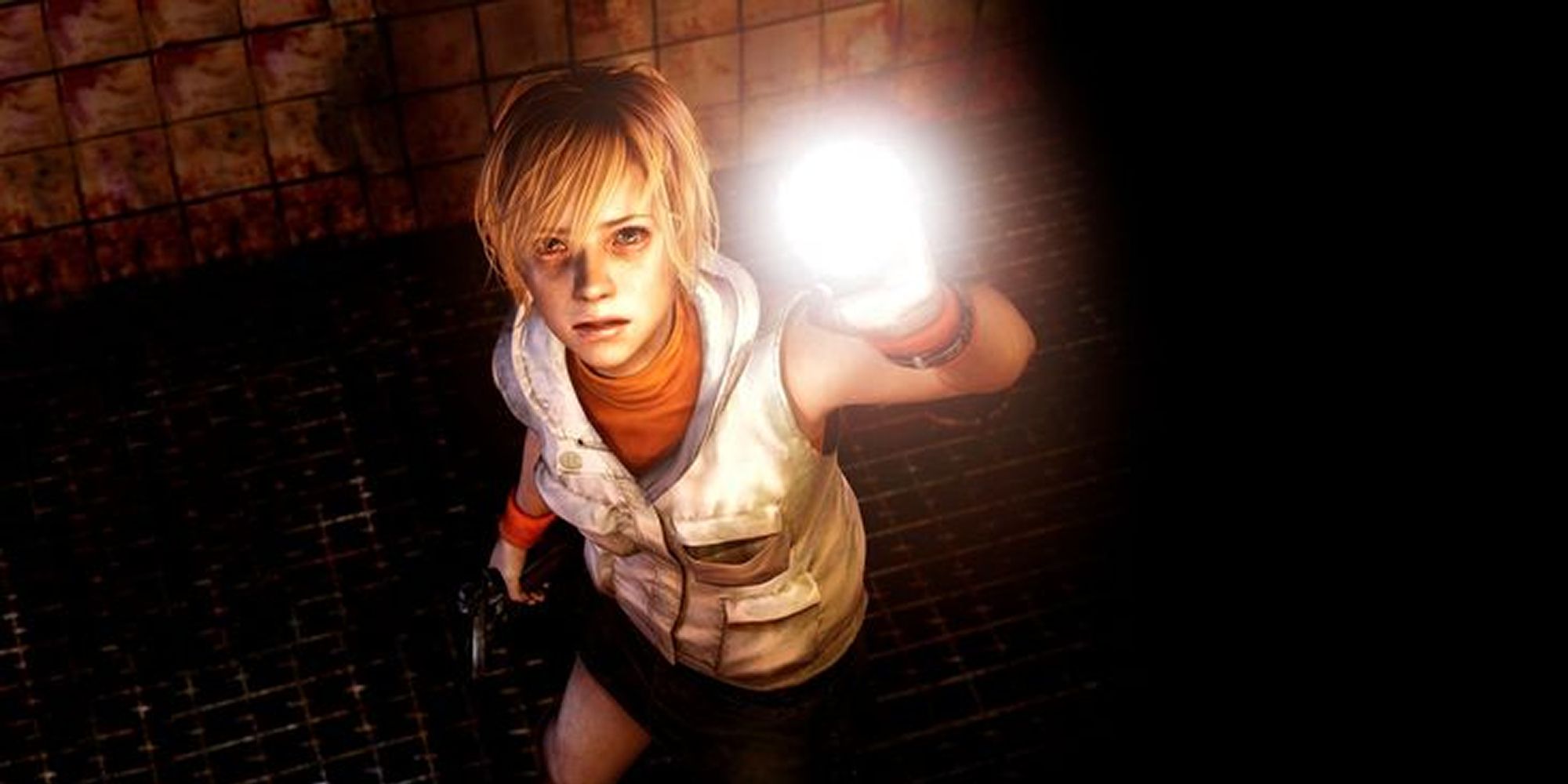 Heather Mason shines her light in Silent Hill 3.