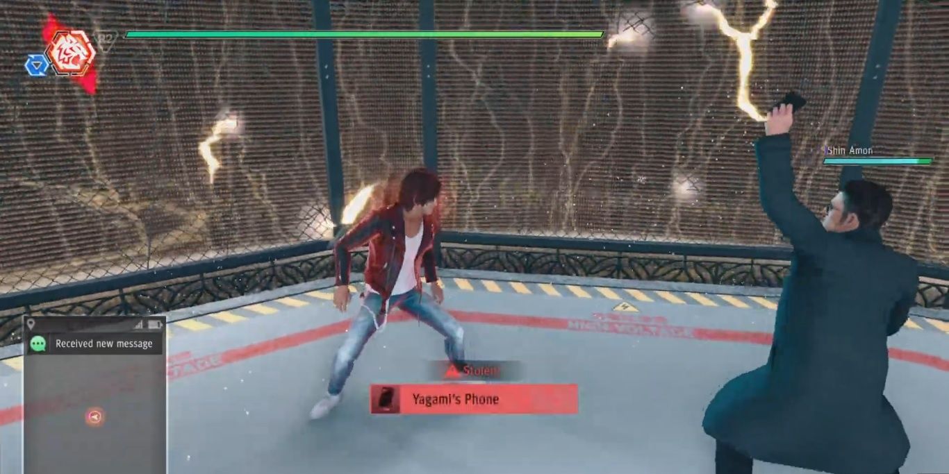 Fighting Shin Amon in Judgment.