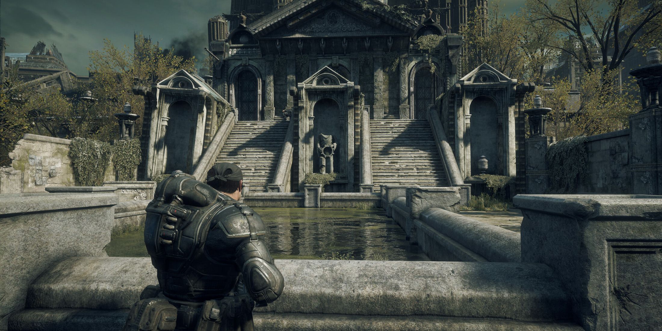 gears-of-war-reloaded-exploring.jpg