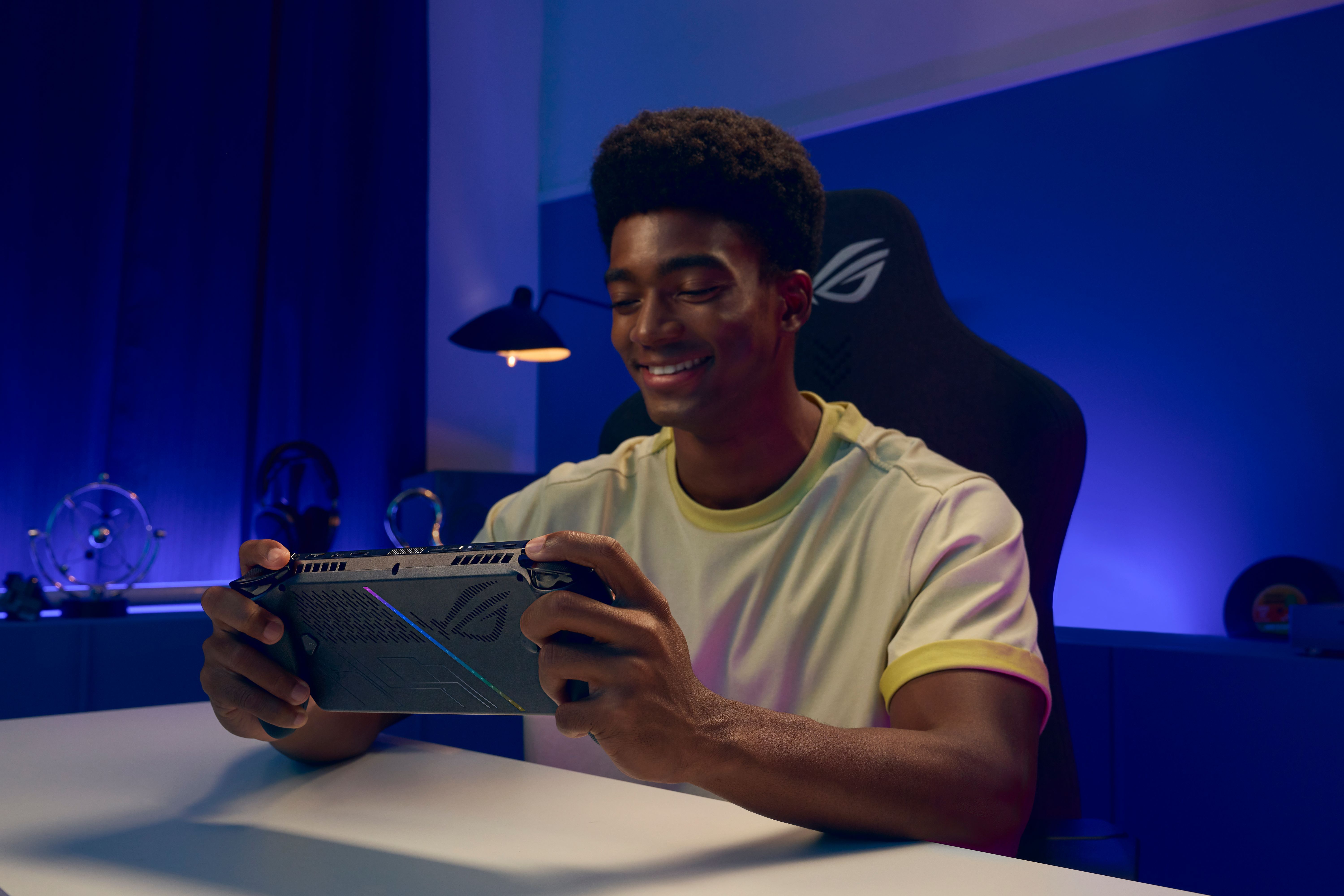 rog-xbox-ally-x-press-image-3.jpg