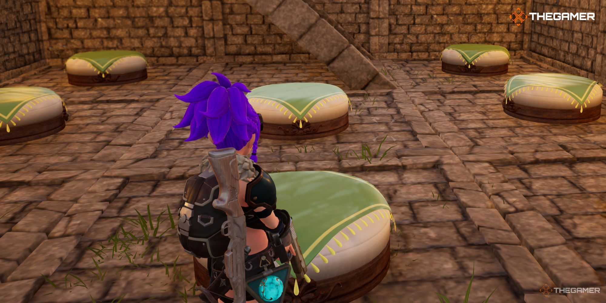 Palworld: Standing in the entrance of a room with Fluffy Pal Beds